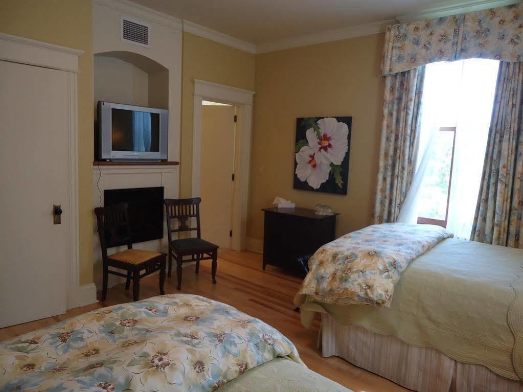 Hôtel Maison Tait House à Shediac Extérieur photo